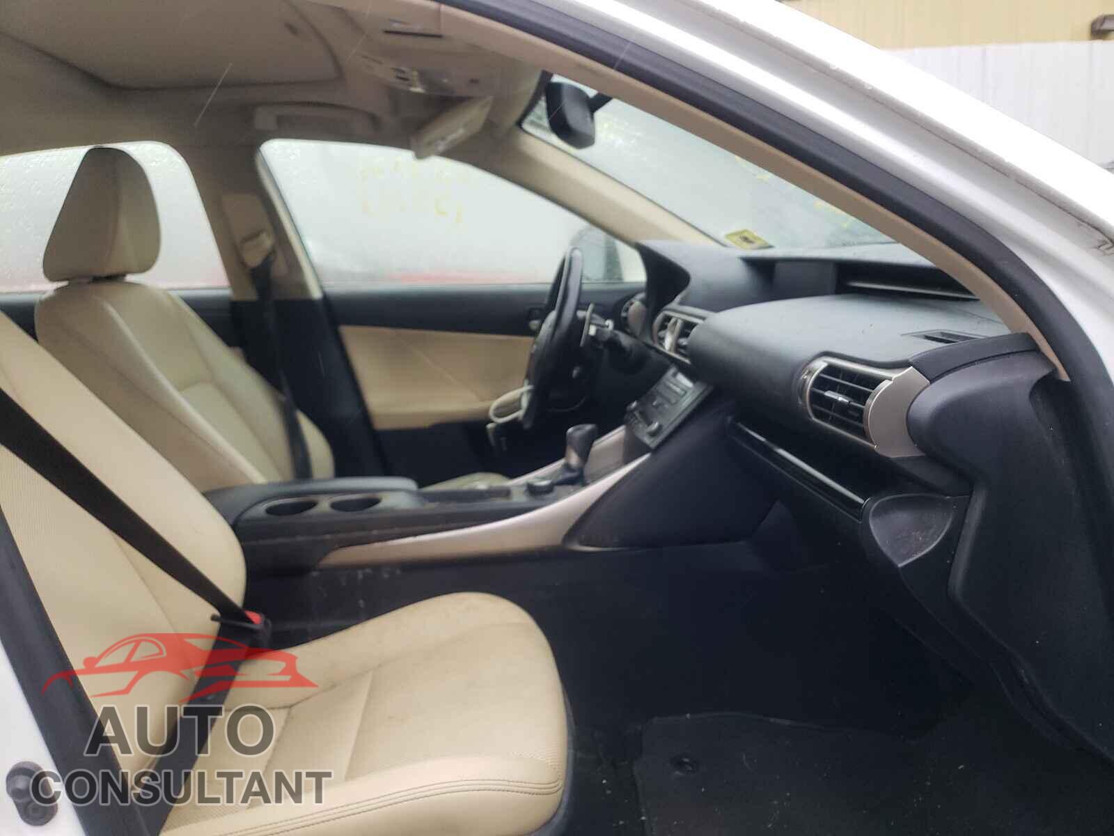 LEXUS IS 2016 - JTHCM1D26G5006190