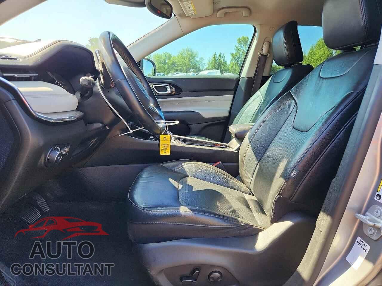 JEEP COMPASS 2022 - 3C4NJDCB3NT154686