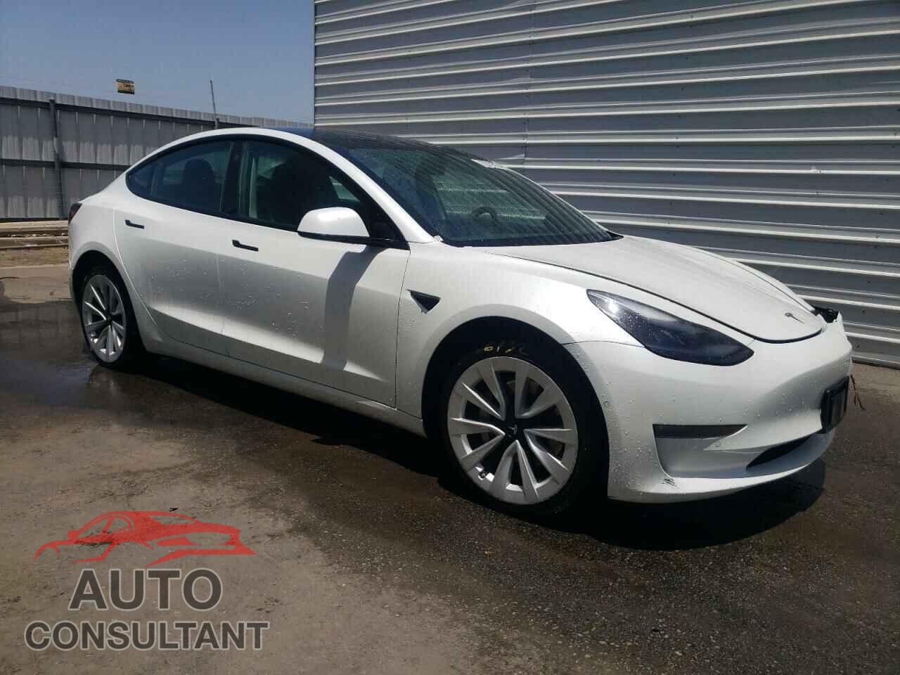 TESLA MODEL 3 2022 - 5YJ3E1EB9NF300708