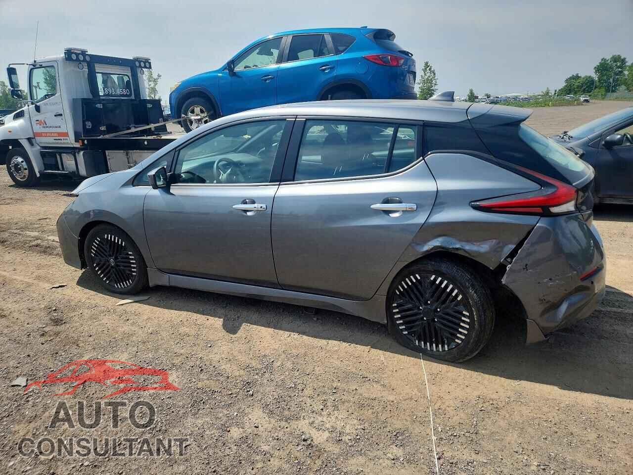 NISSAN LEAF 2023 - 1N4AZ1CV7PC561737