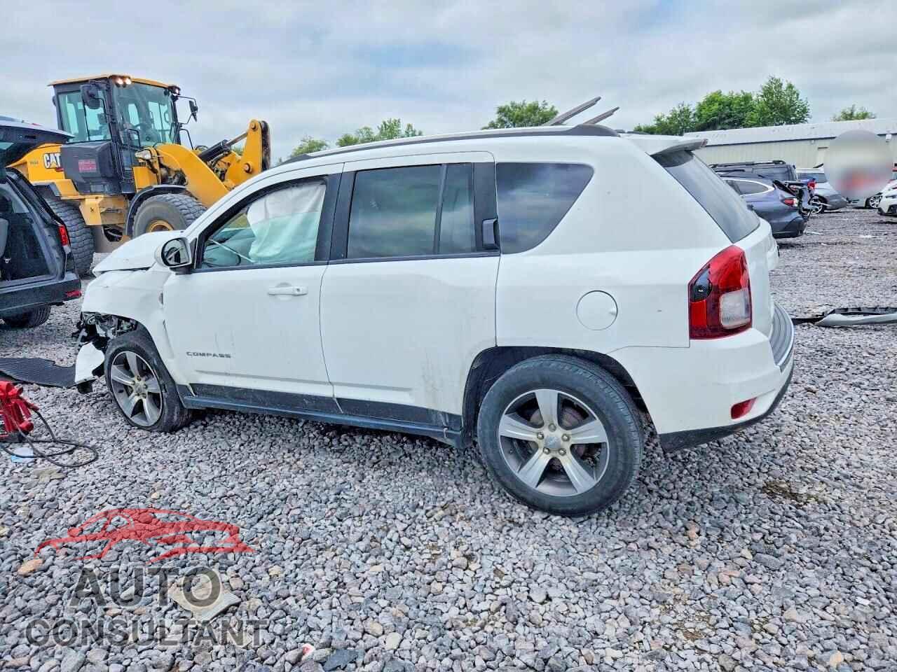 JEEP COMPASS 2016 - 1C4NJCEA8GD752022