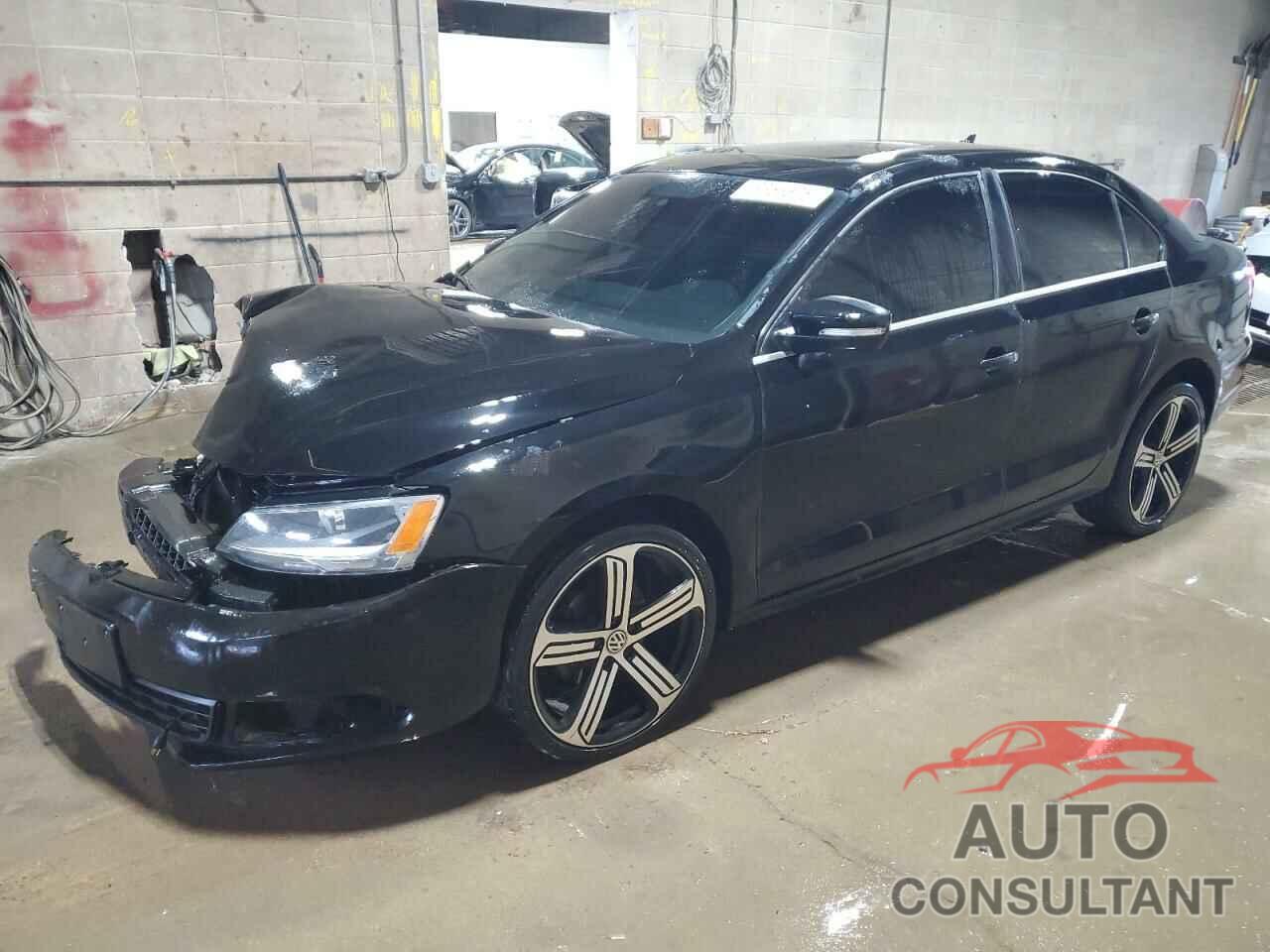 VOLKSWAGEN JETTA 2014 - 3VW3L7AJ8EM321001
