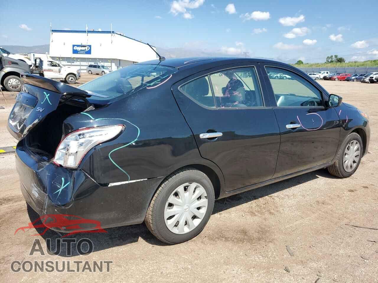 NISSAN VERSA 2017 - 3N1CN7AP3HL806449