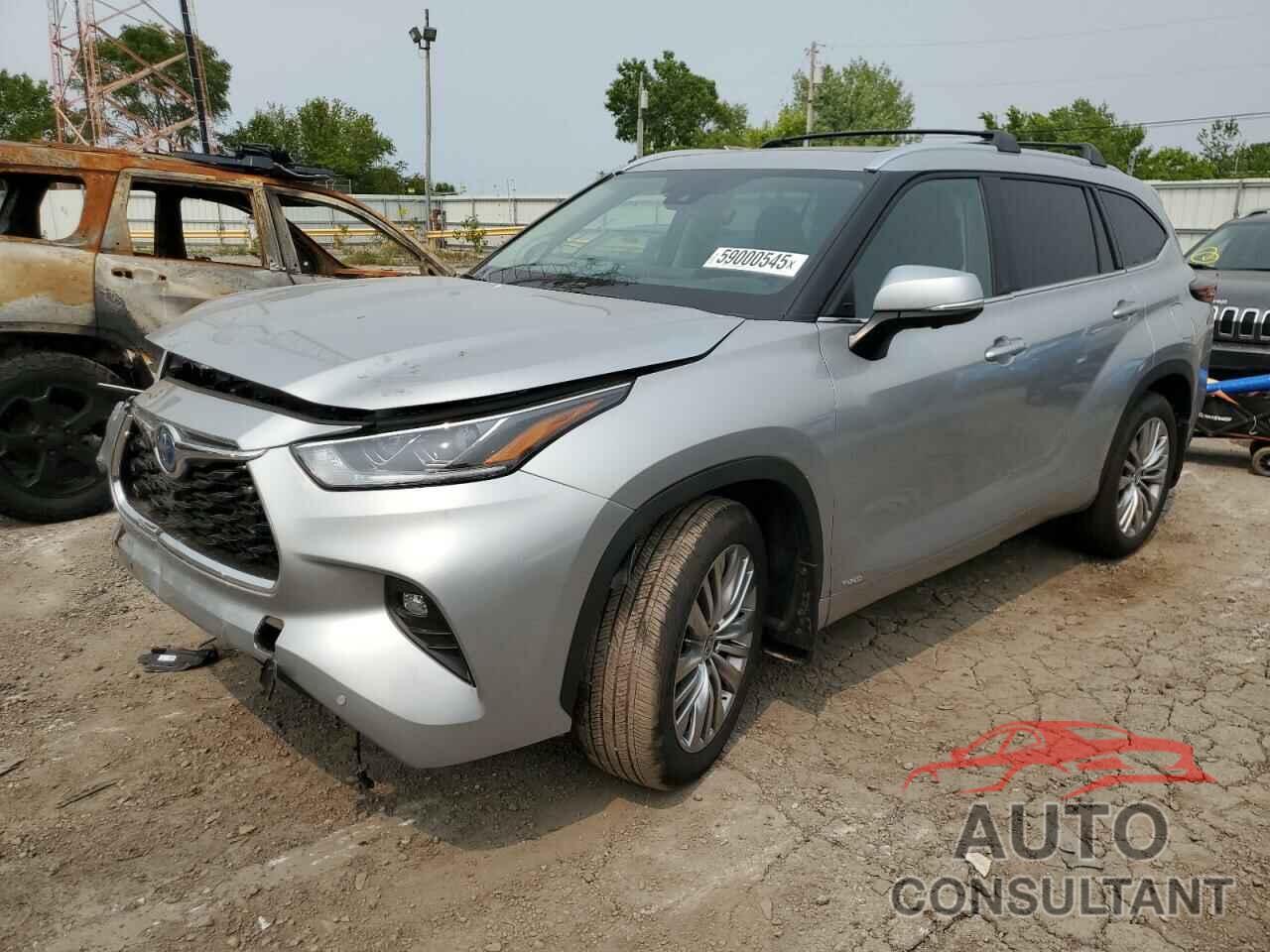 TOYOTA HIGHLANDER 2024 - 5TDEBRCH5RS640799