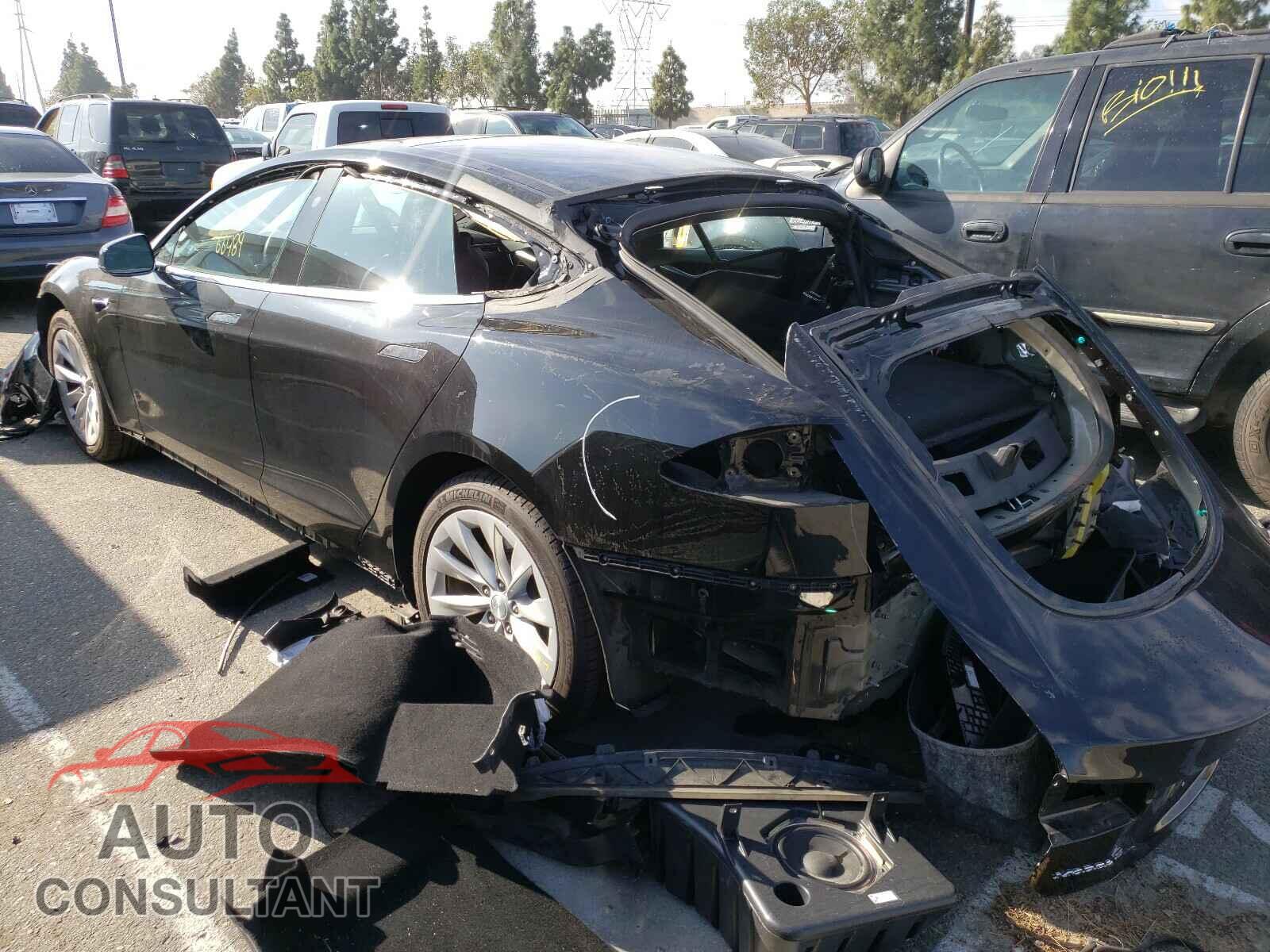 TESLA MODEL S 2017 - 5YJSA1E10HF187363