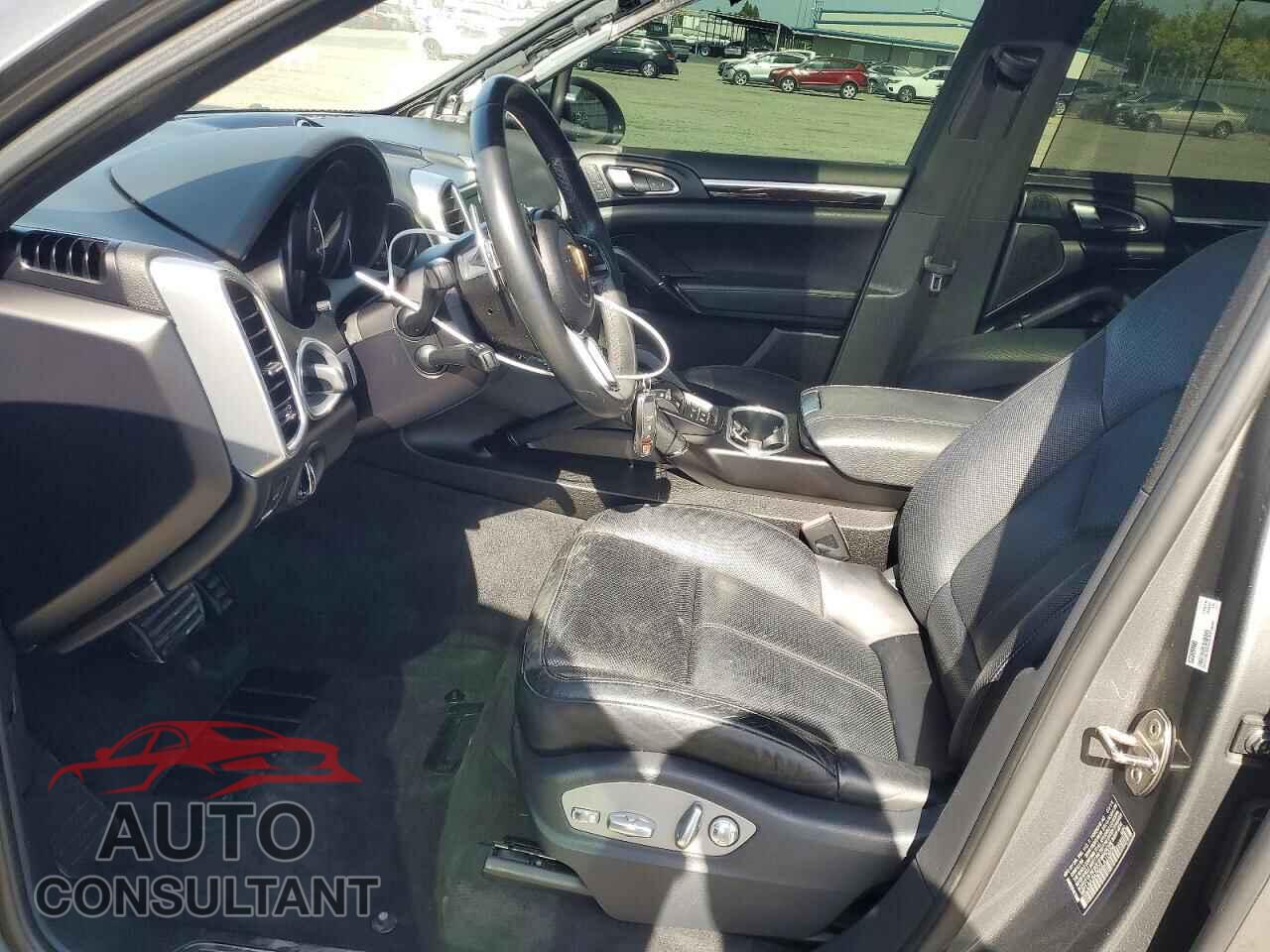 PORSCHE CAYENNE 2016 - WP1AA2A26GLA10696
