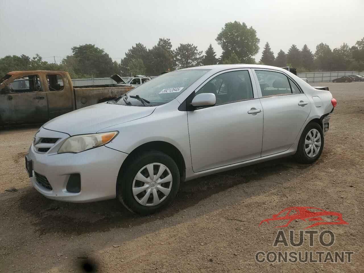 TOYOTA COROLLA 2013 - 2T1BU4EE0DC018437