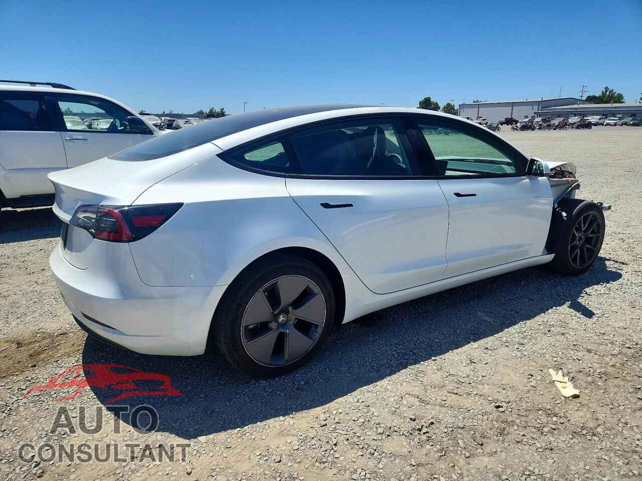 TESLA MODEL 3 2023 - 5YJ3E1EA5PF605469