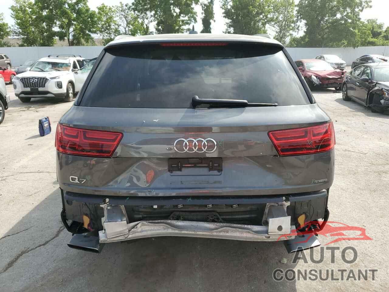 AUDI Q7 2019 - WA1LHAF79KD037702