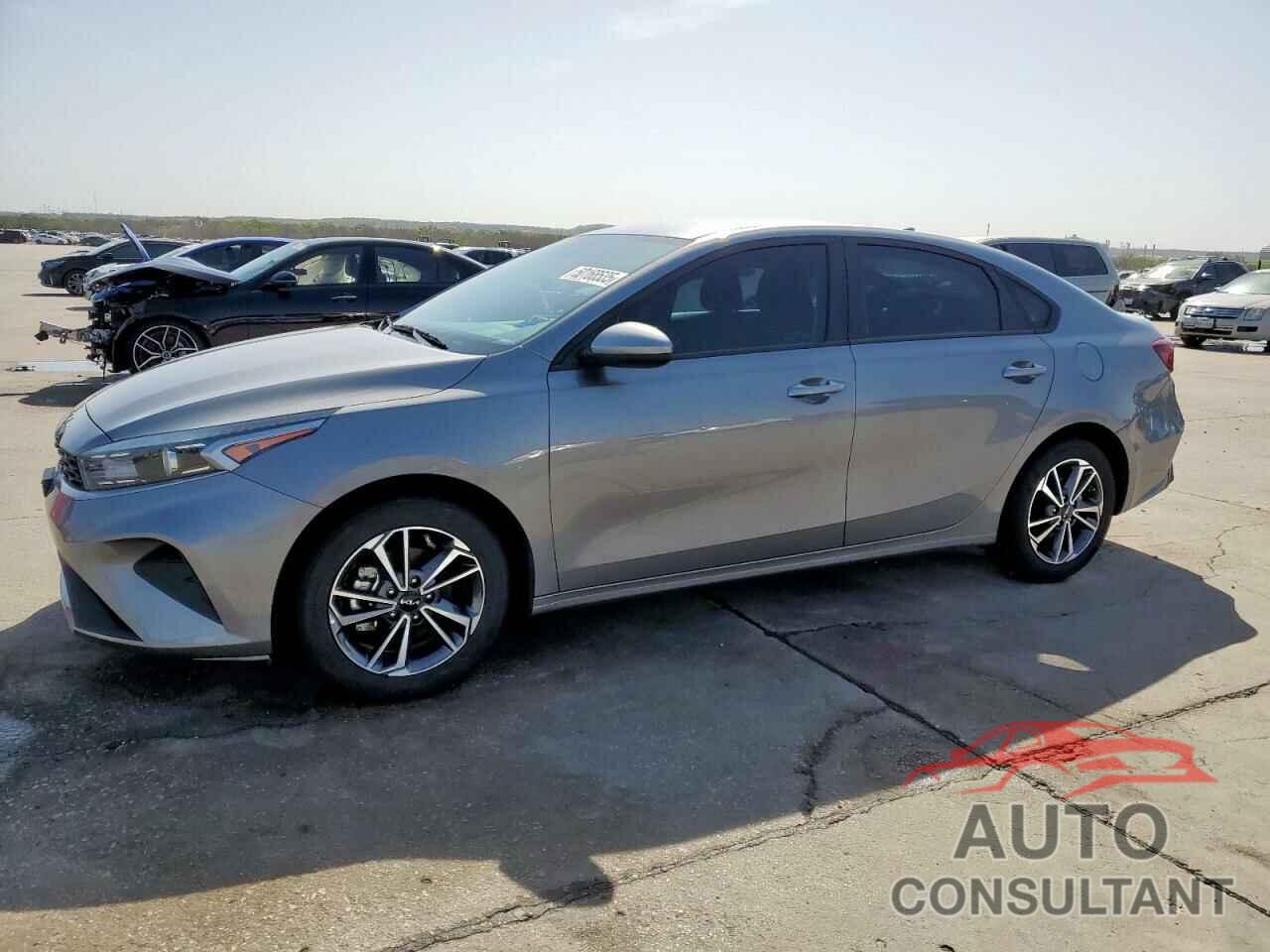 KIA FORTE 2023 - 3KPF24AD5PE621930