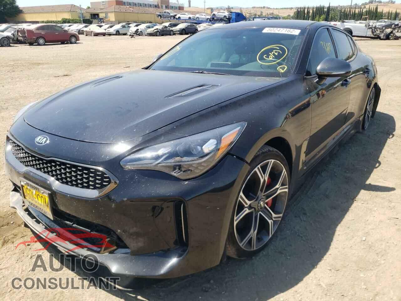 KIA STINGER 2018 - KNAE35LC8J6022694
