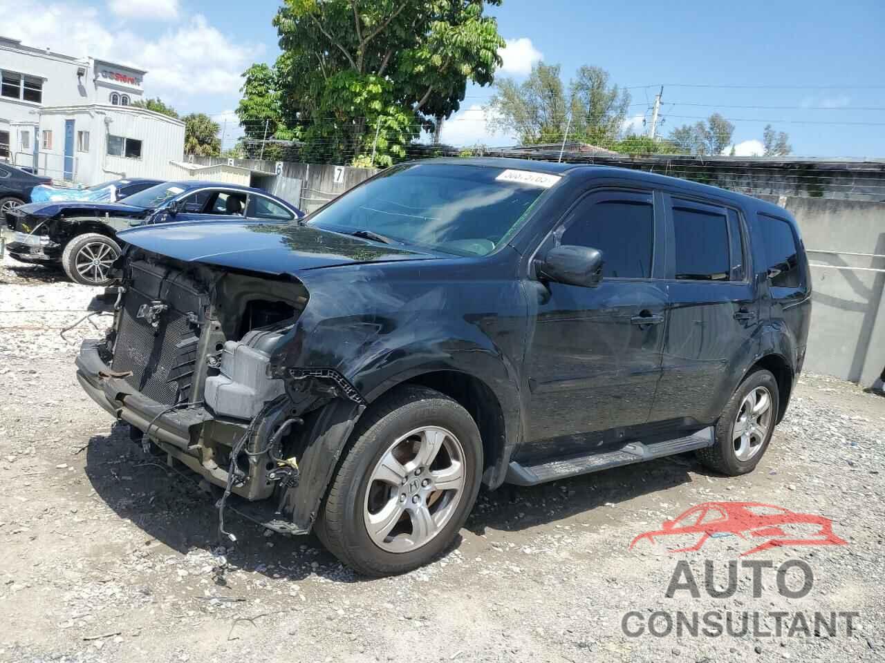 HONDA PILOT 2015 - 5FNYF3H52FB001440