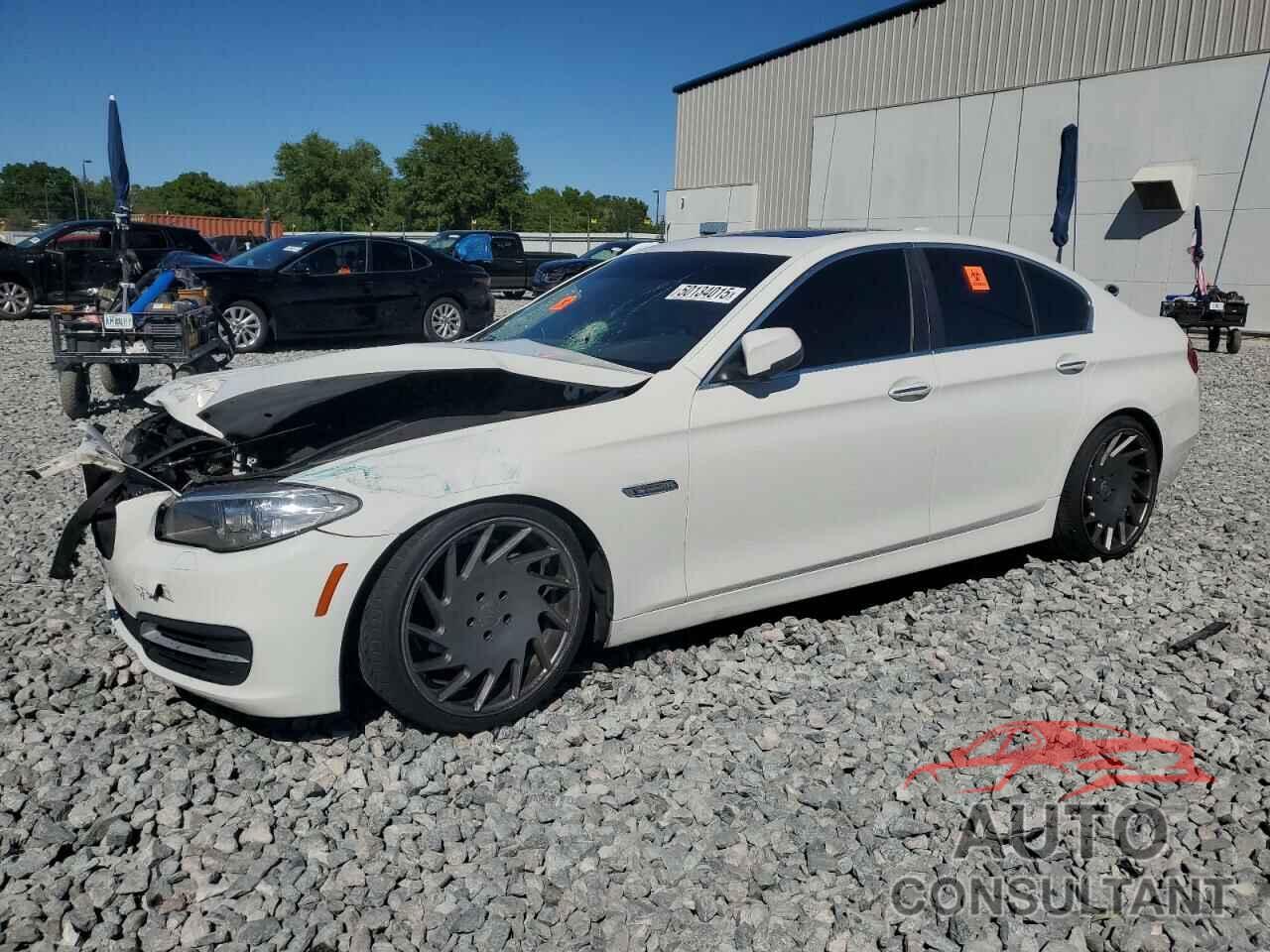 BMW 5 SERIES 2014 - WBA5B1C53ED479380