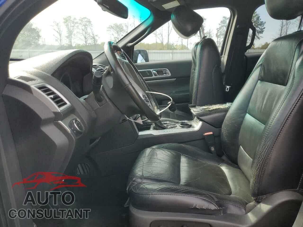 FORD EXPLORER 2013 - 1FM5K7D81DGA08660
