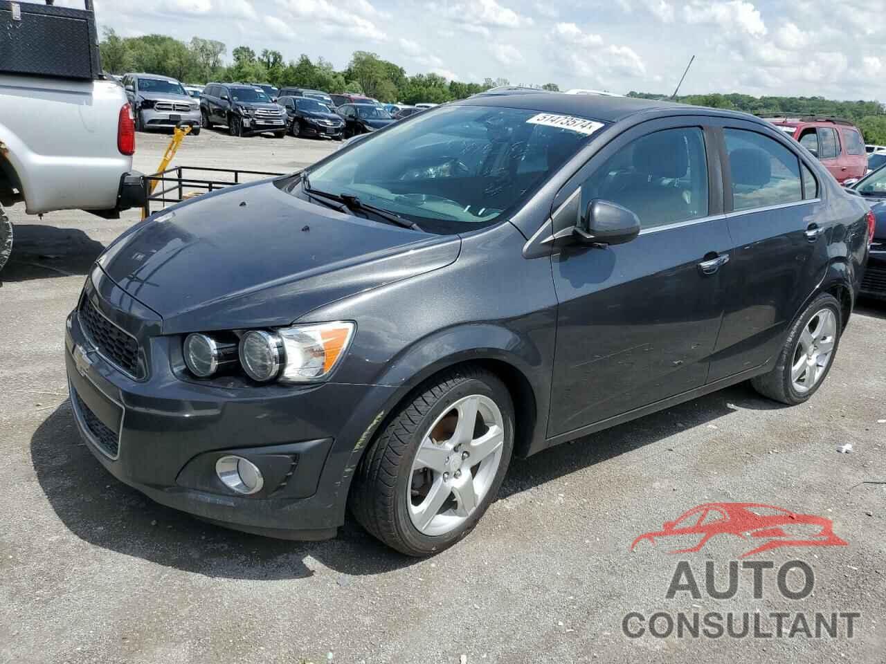 CHEVROLET SONIC 2016 - 1G1JE5SB3G4152643