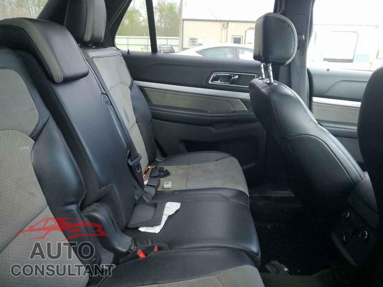 FORD EXPLORER 2017 - 1FM5K8D88HGD82677