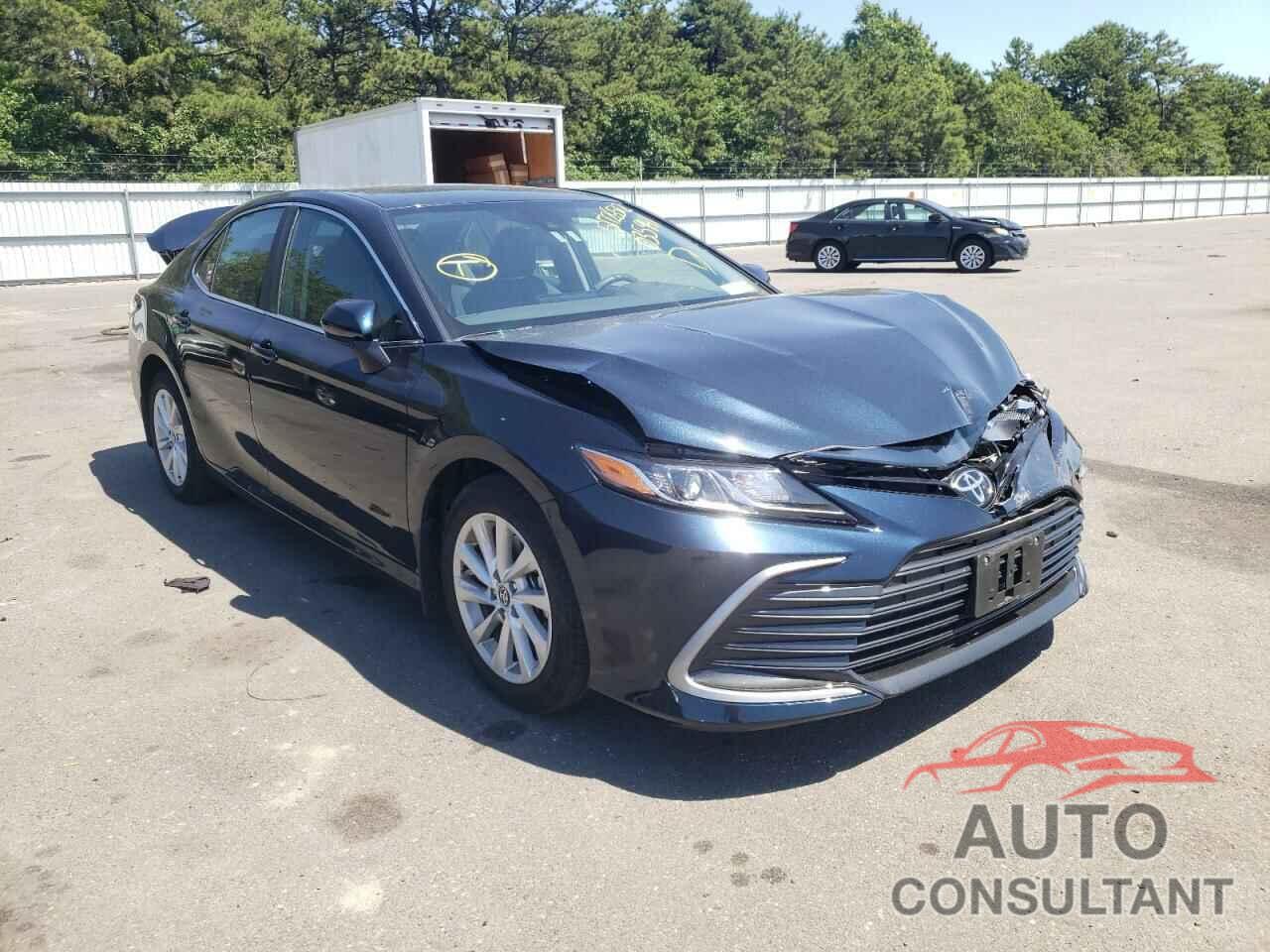 TOYOTA CAMRY 2023 - 4T1C11BK2MU035941
