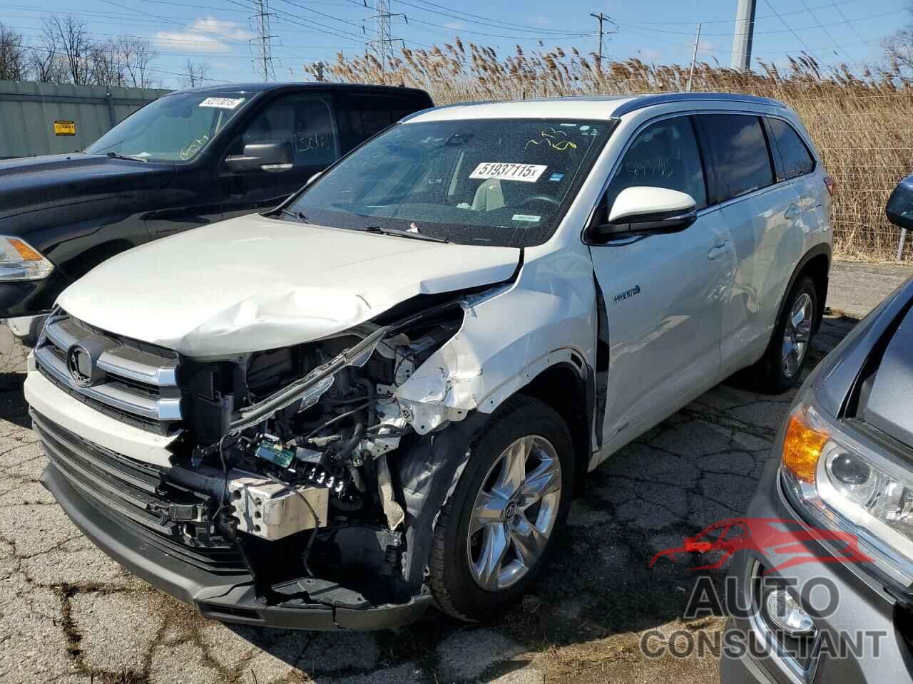 TOYOTA HIGHLANDER 2019 - 5TDDGRFH0KS053117