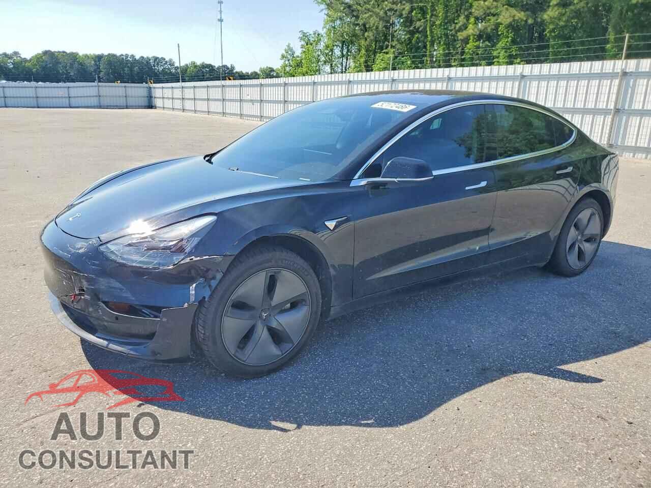 TESLA MODEL 3 2019 - 5YJ3E1EA5KF305178