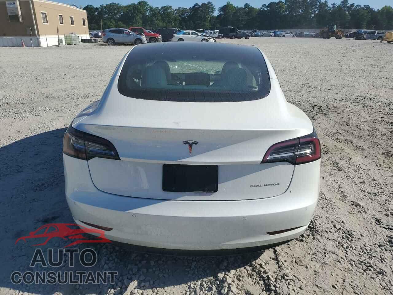 TESLA MODEL 3 2022 - 5YJ3E1EB2NF254560