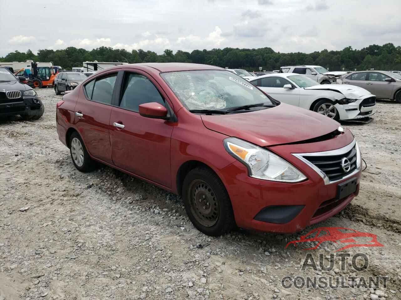 NISSAN VERSA 2018 - 3N1CN7AP8JL838948