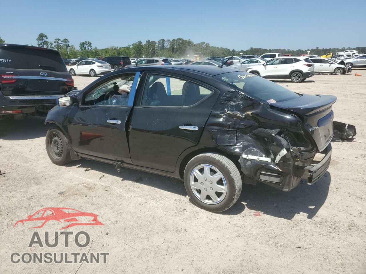 NISSAN VERSA 2017 - 3N1CN7AP6HL854804