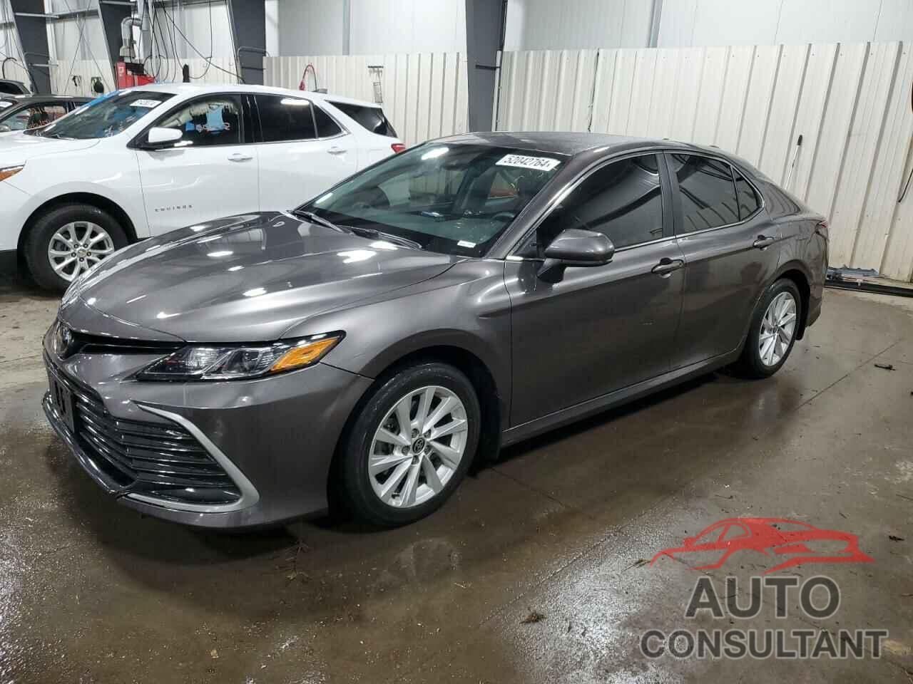 TOYOTA CAMRY 2021 - 4T1C11AK1MU481550
