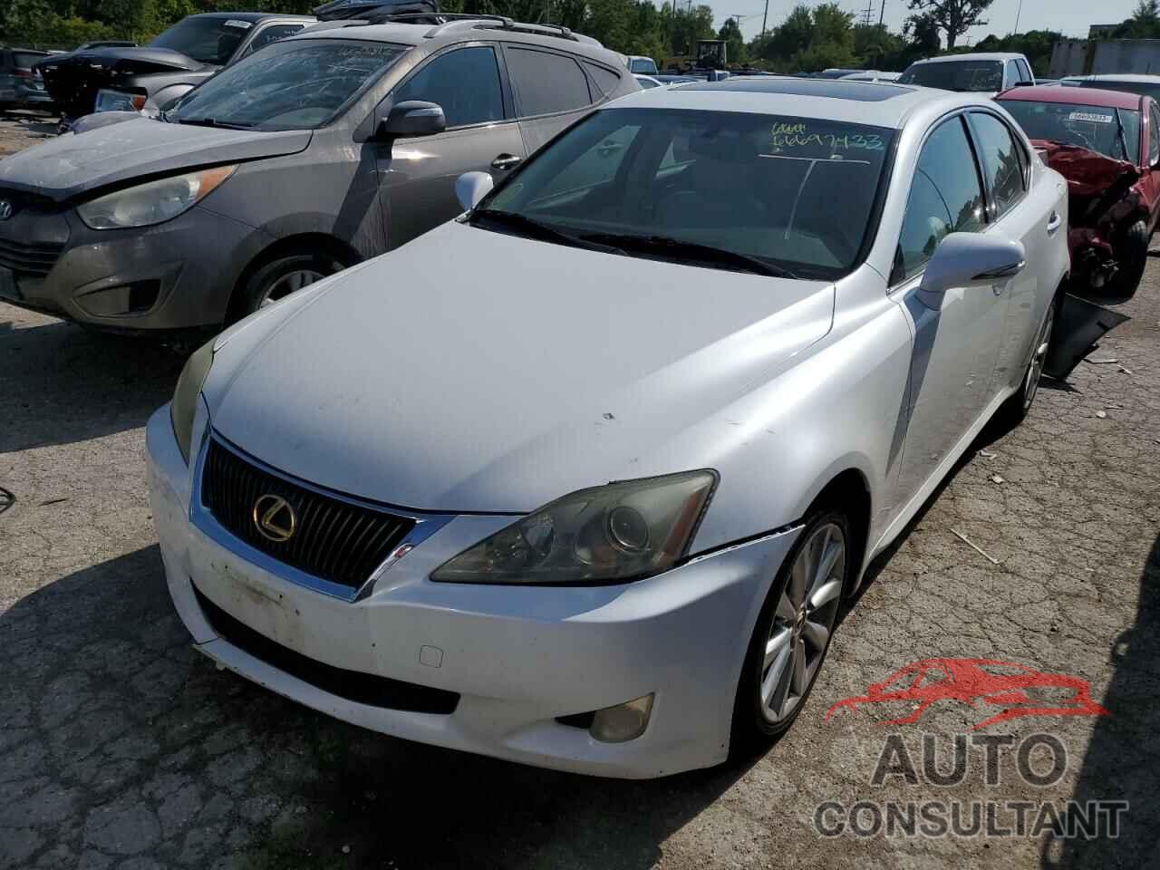 LEXUS IS 2009 - JTHCK262295033317