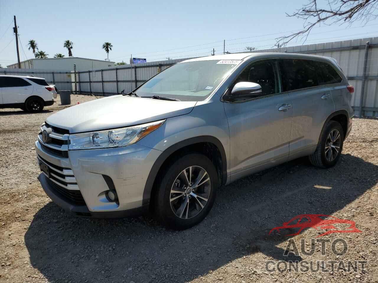 TOYOTA HIGHLANDER 2018 - 5TDZZRFH9JS285424
