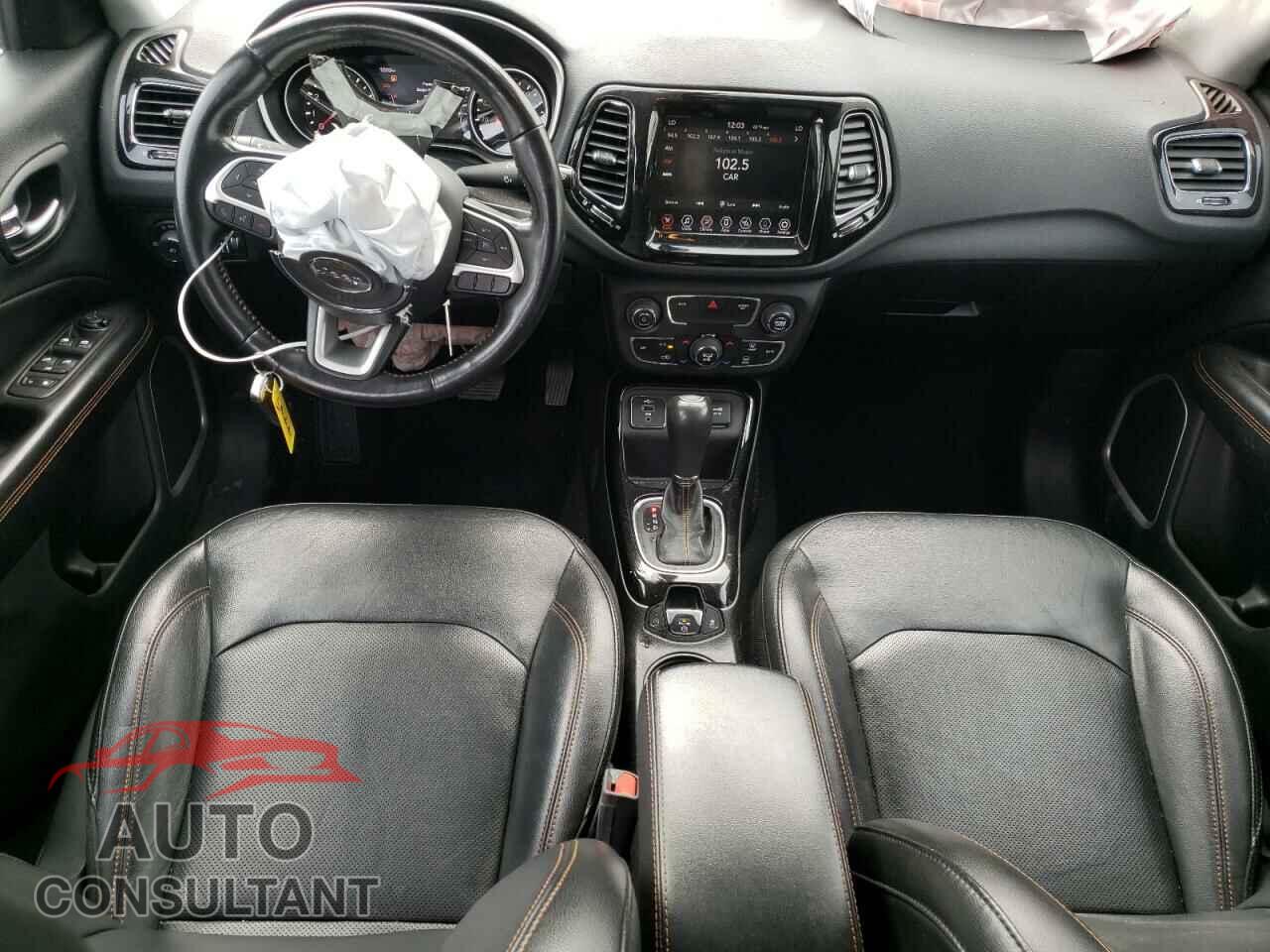 JEEP COMPASS 2020 - 3C4NJCCB3LT169115