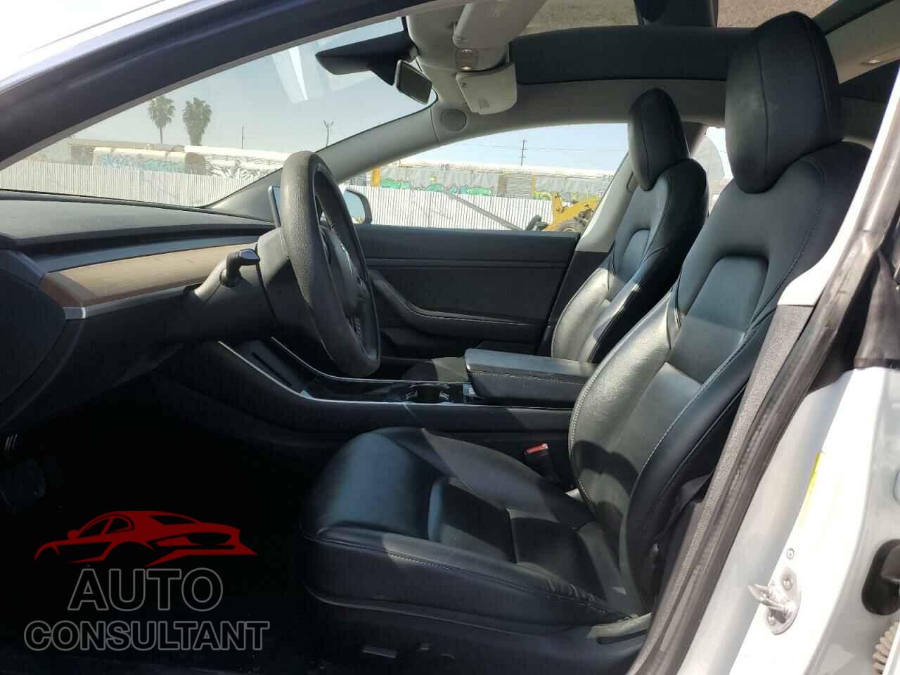 TESLA MODEL 3 2020 - 5YJ3E1EAXLF590509