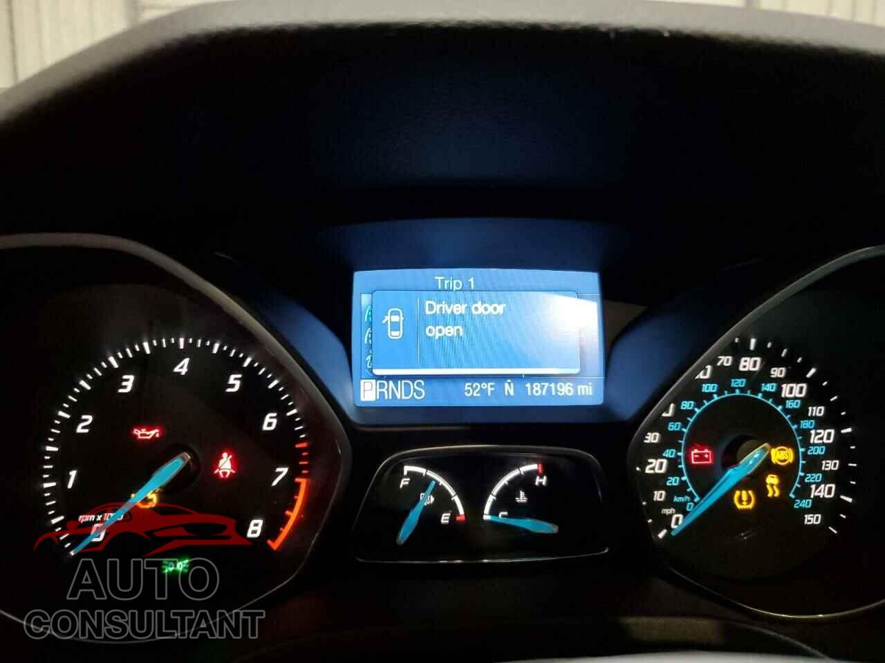 FORD FOCUS 2012 - 1FAHP3H22CL331905