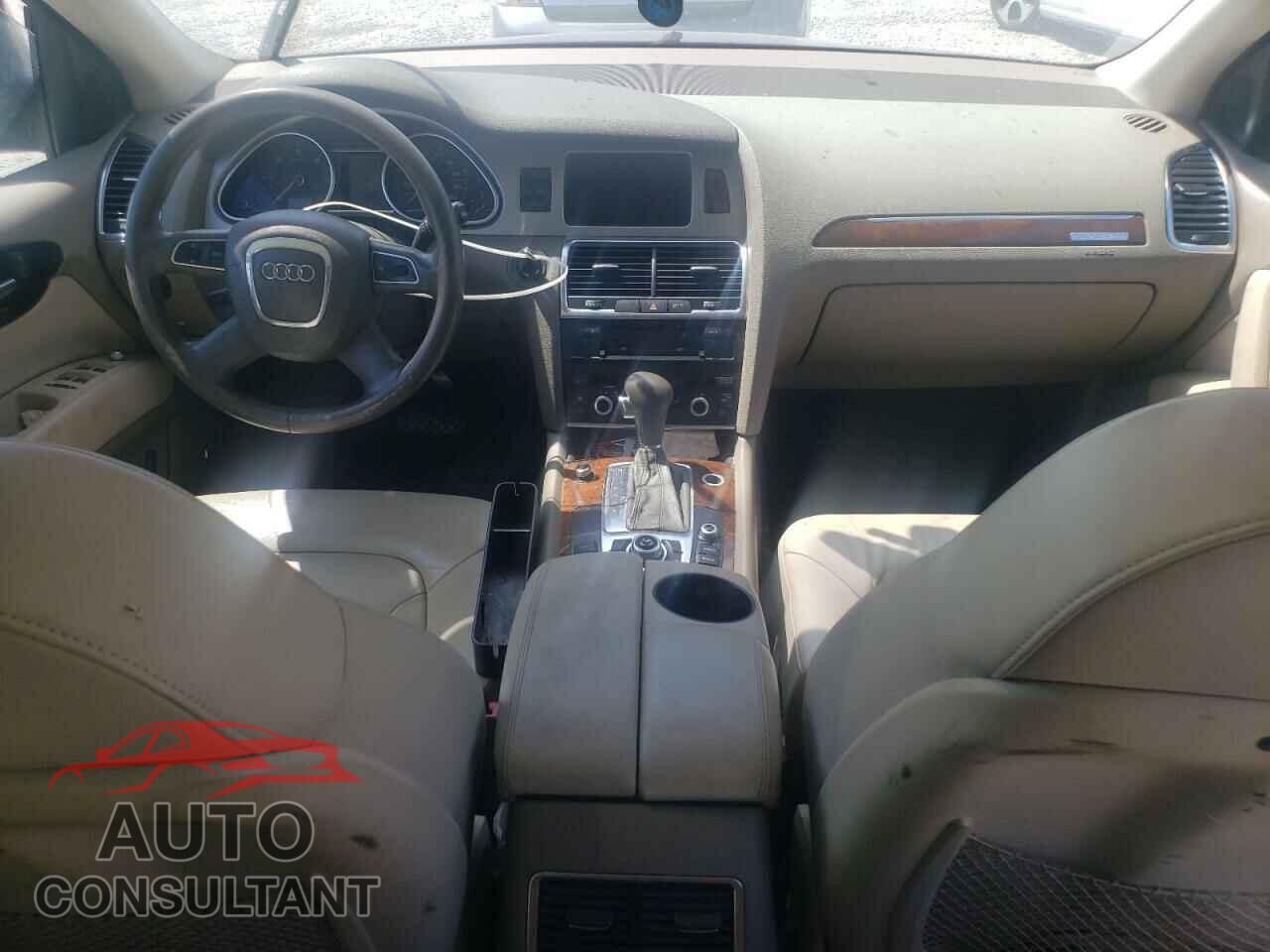 AUDI Q7 2011 - WA1LMAFE9BD008193