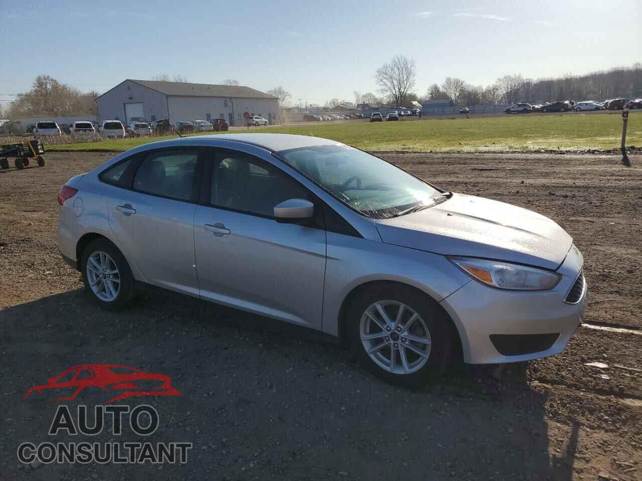 FORD FOCUS 2018 - 1FADP3F29JL309947