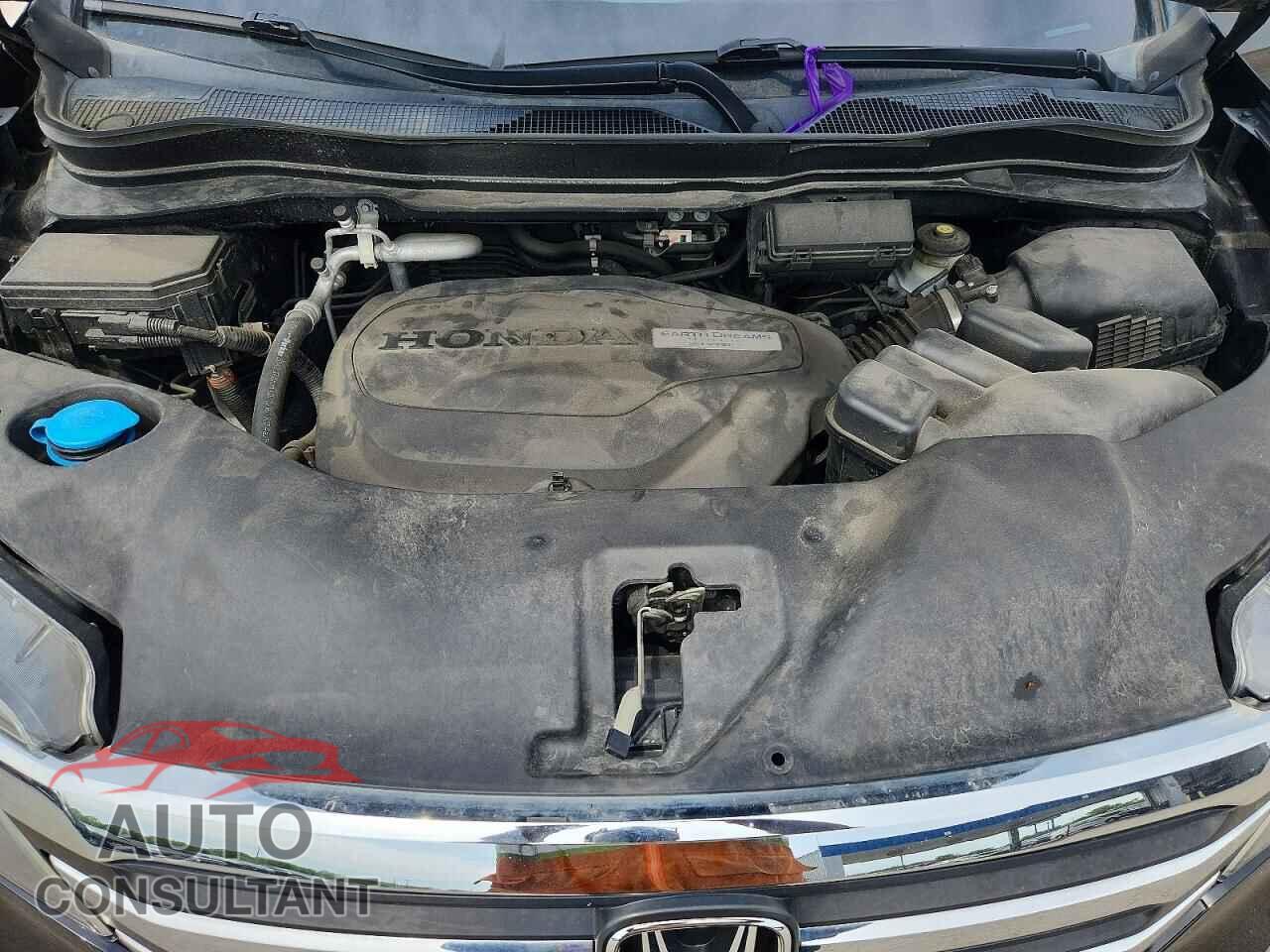 HONDA PILOT 2016 - 5FNYF6H17GB046471