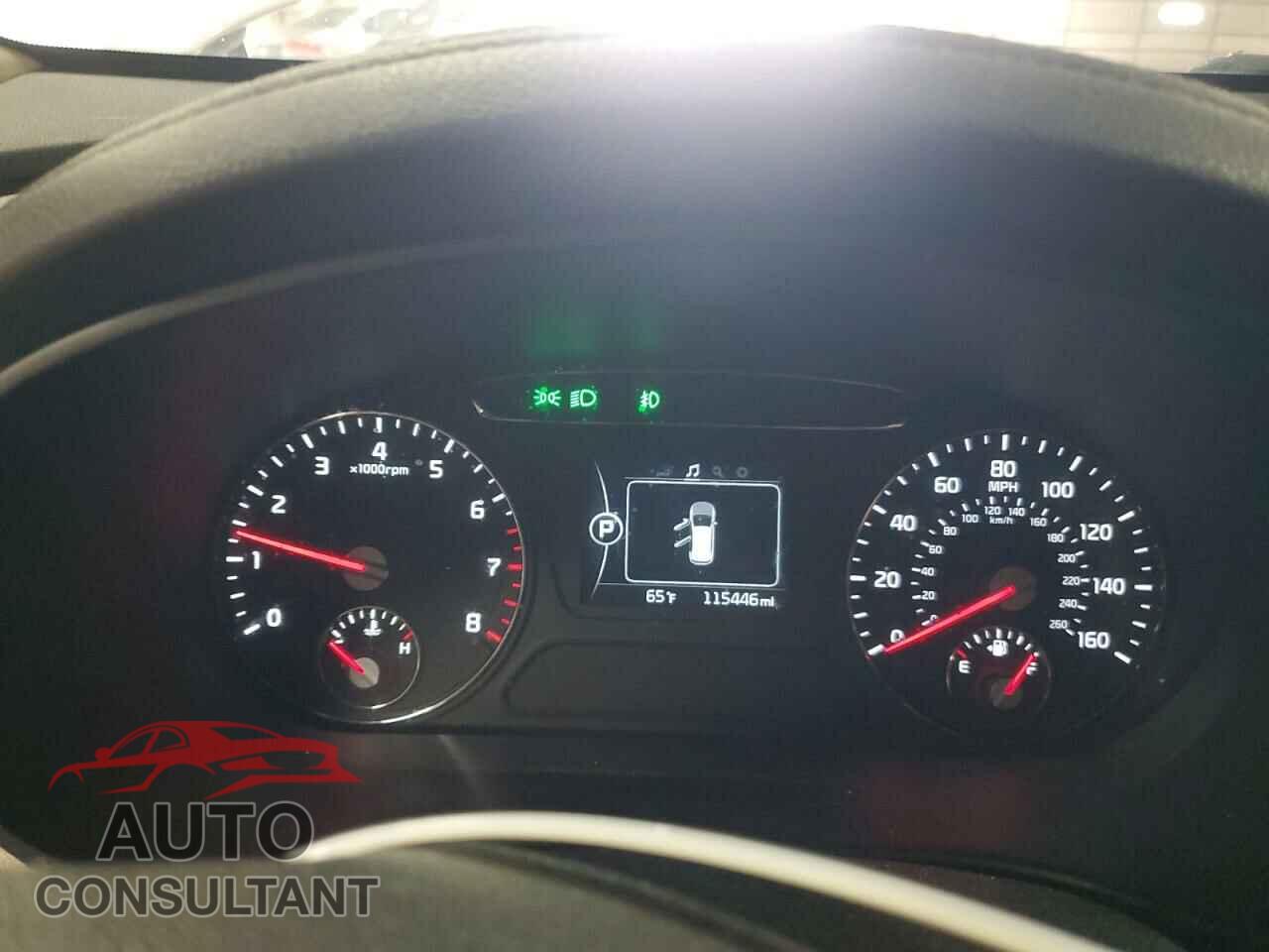 KIA SORENTO 2016 - 5XYPHDA57GG171048