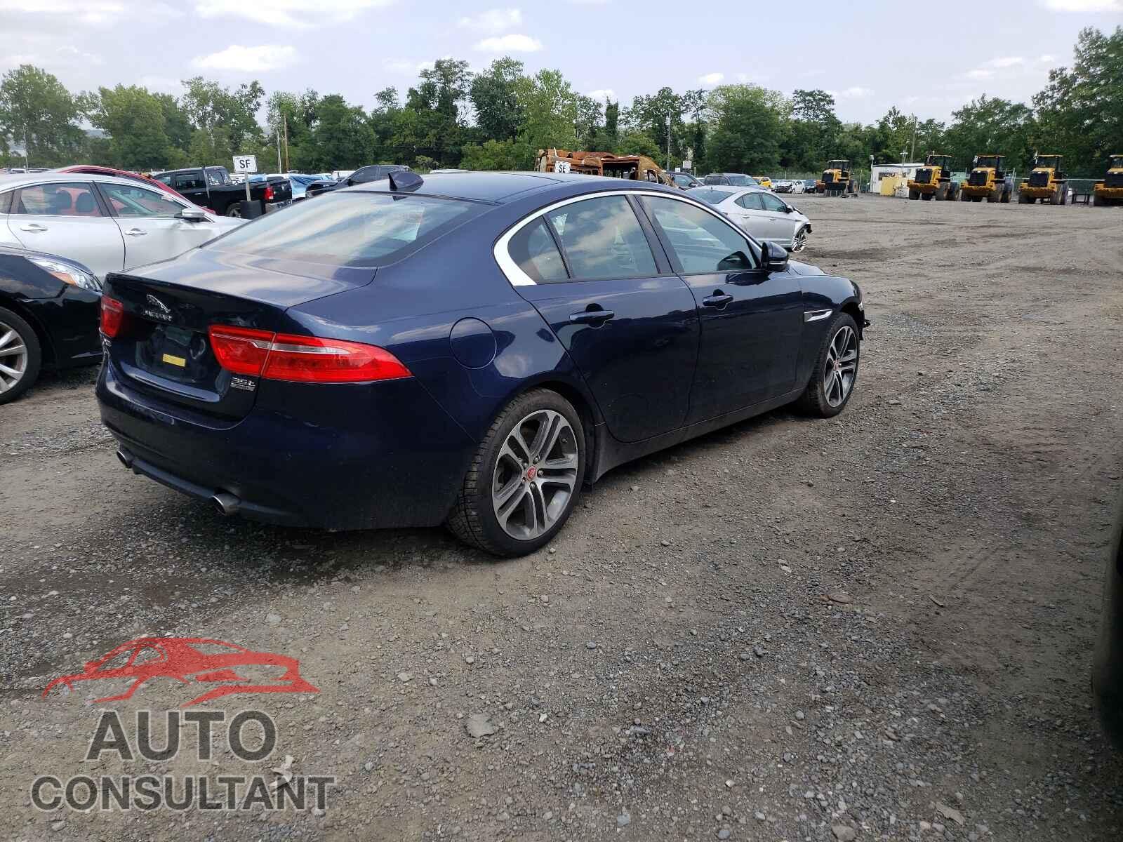 JAGUAR XE 2017 - SAJAJ4BV3HA975035