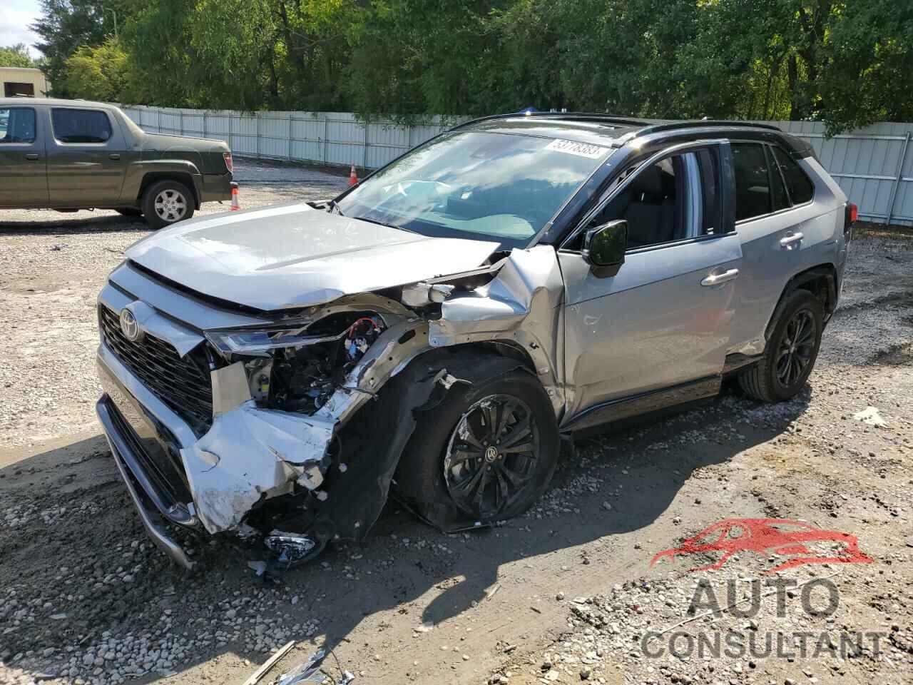 TOYOTA RAV4 2022 - 2T3E6RFV3NW036182