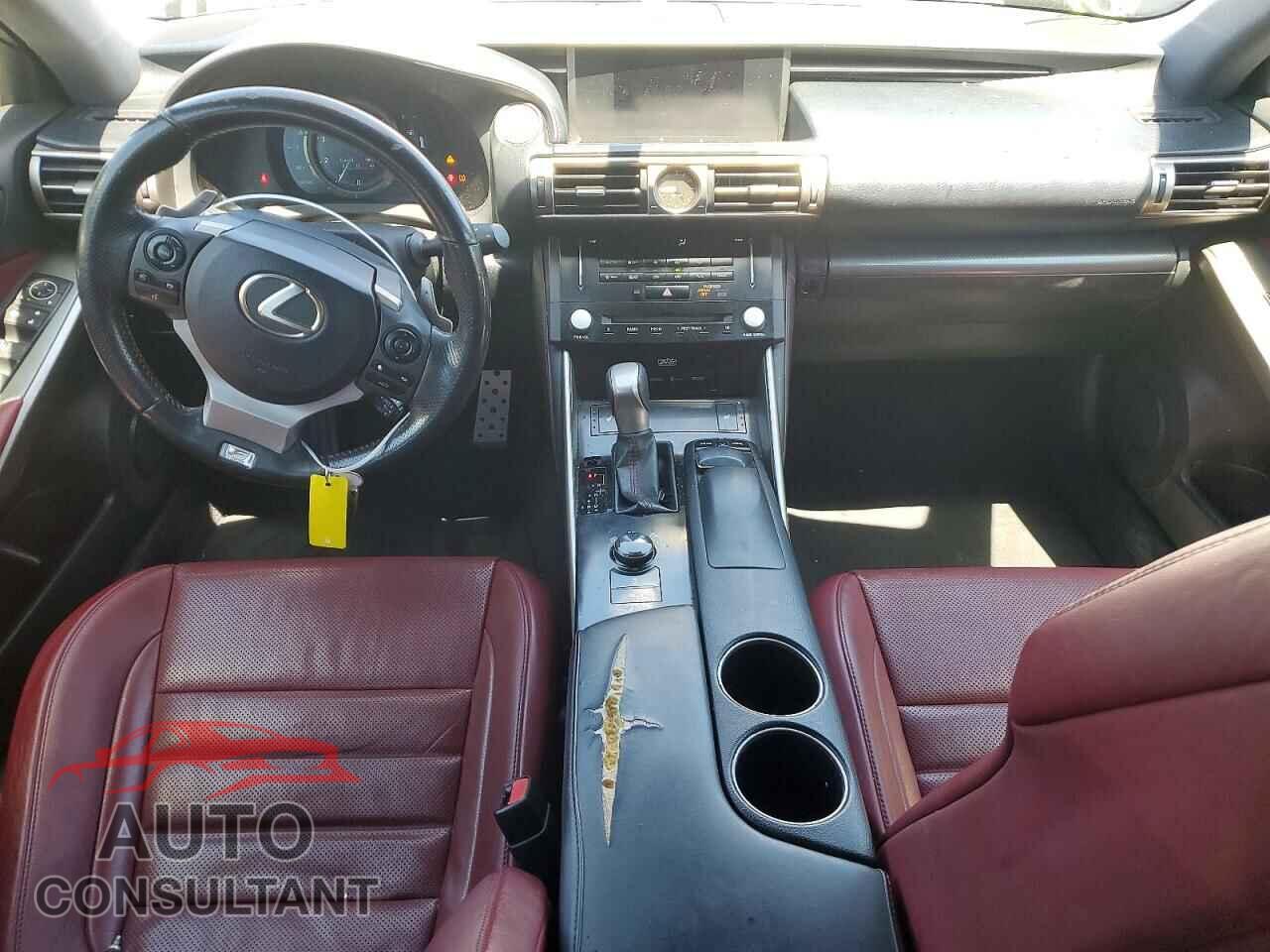 LEXUS IS 2014 - JTHBE1D23E5006721