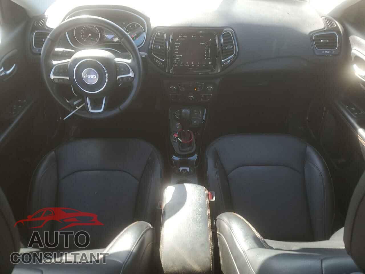 JEEP COMPASS 2021 - 3C4NJDCBXMT506130