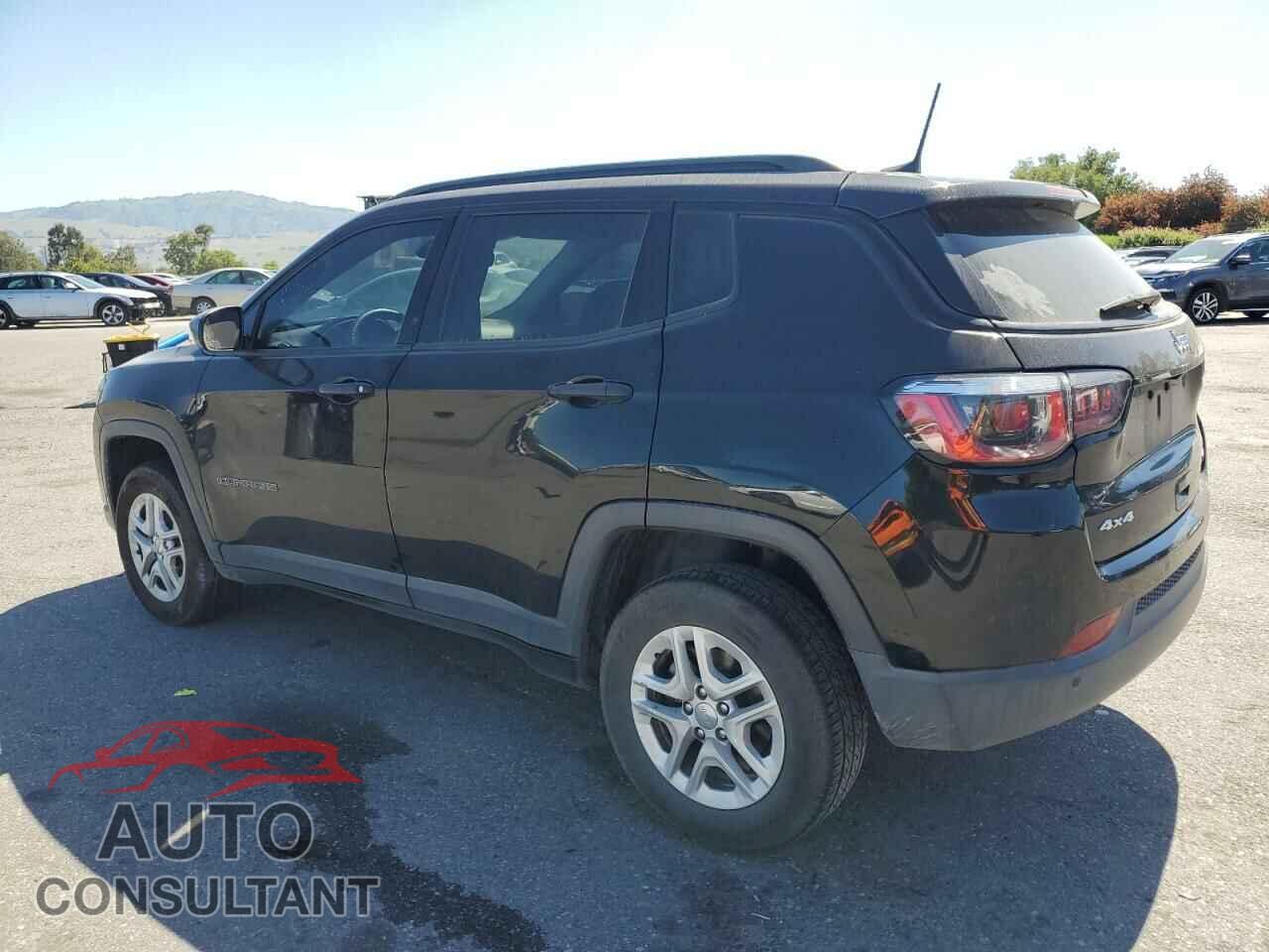 JEEP COMPASS 2018 - 3C4NJDAB5JT150975