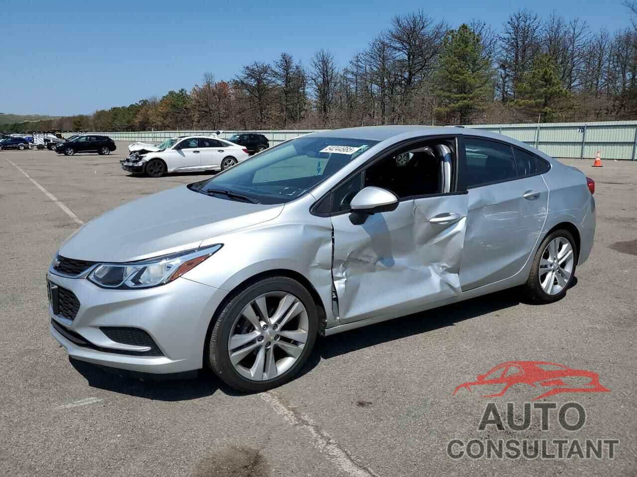 CHEVROLET CRUZE 2018 - 1G1BC5SM7J7248485