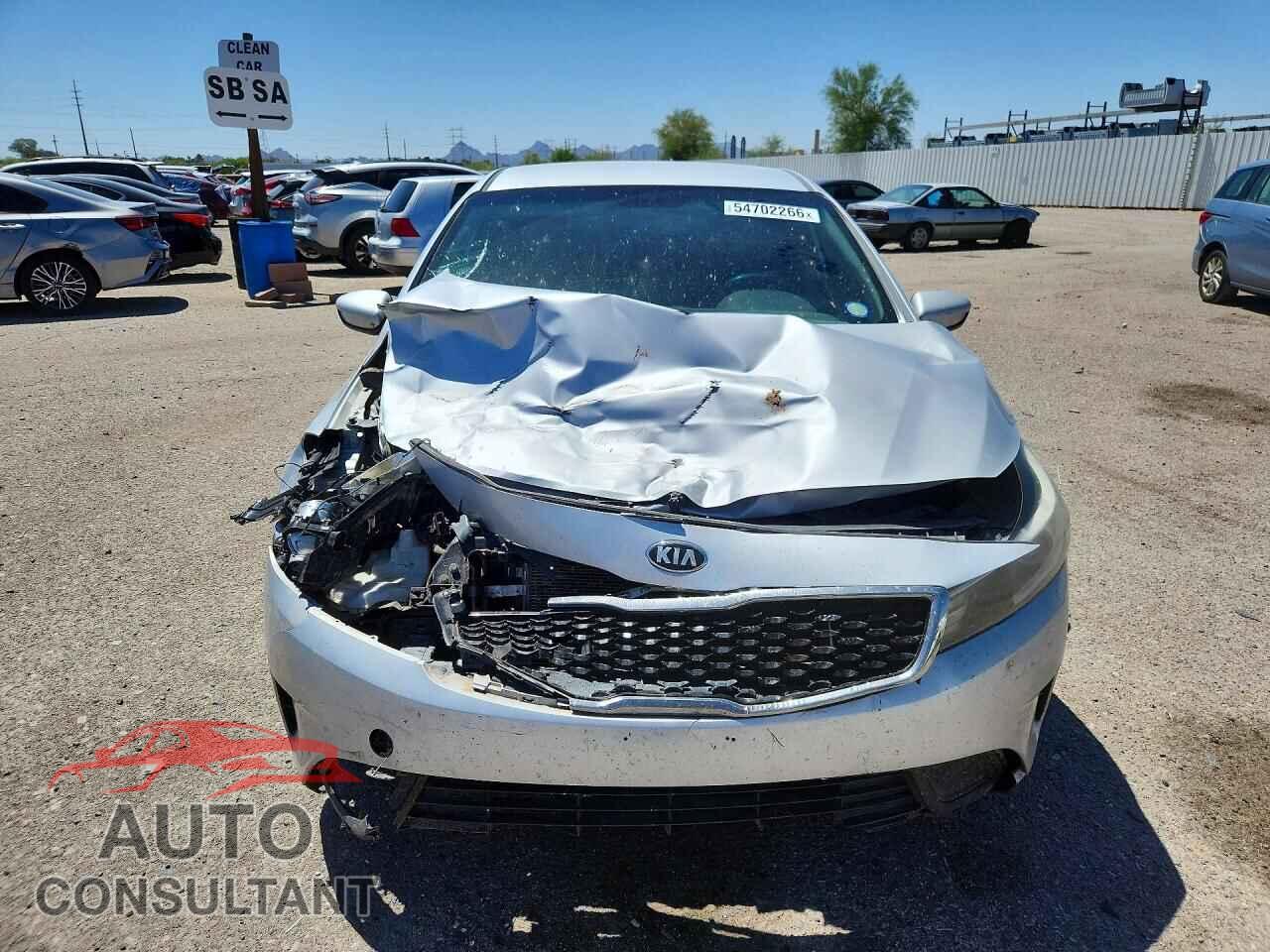 KIA FORTE 2017 - 3KPFK4A74HE066030