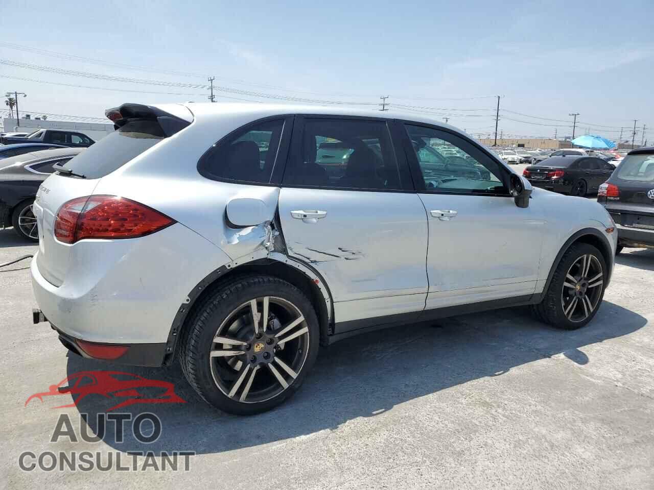 PORSCHE CAYENNE 2012 - WP1AB2A26CLA40465