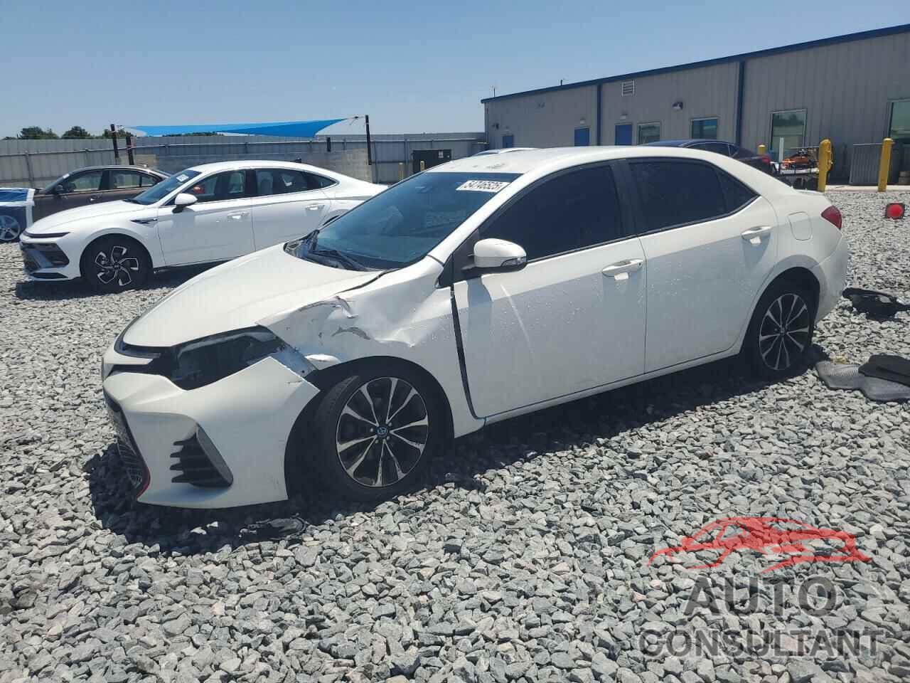 TOYOTA COROLLA 2018 - 5YFBURHEXJP766441