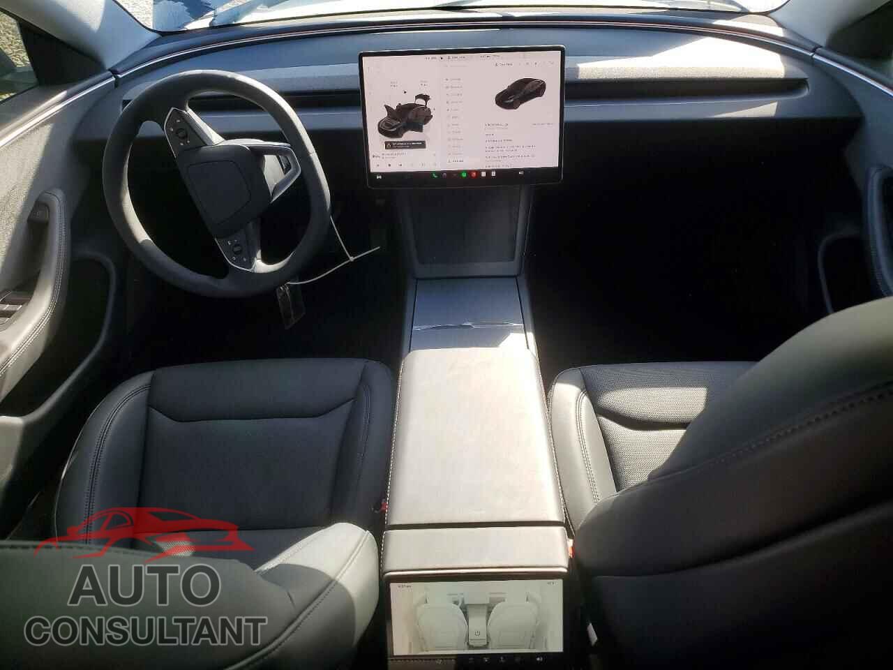 TESLA MODEL 3 2025 - 5YJ3E1EA9SF076083
