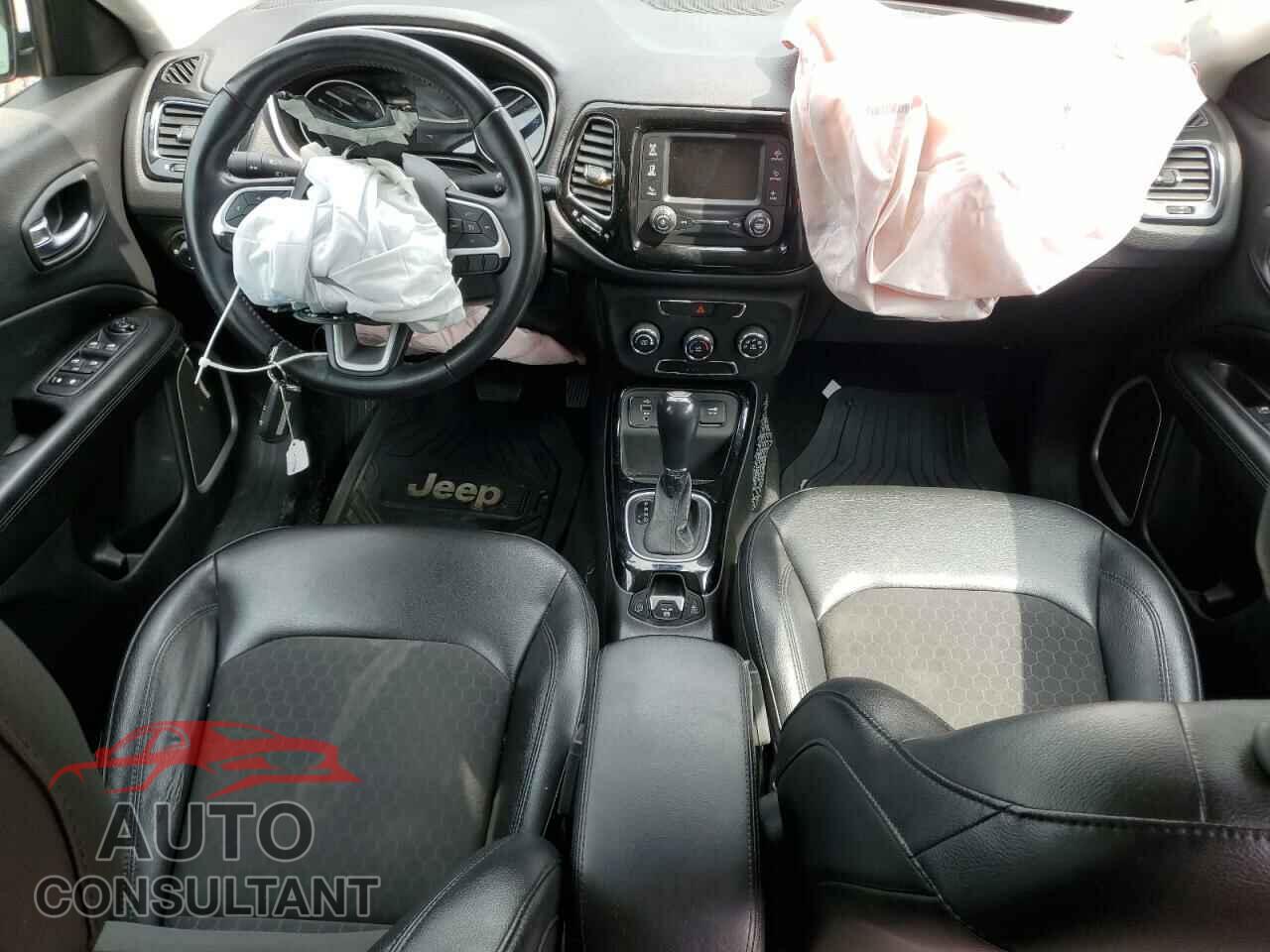 JEEP COMPASS 2018 - 3C4NJCBB7JT407630