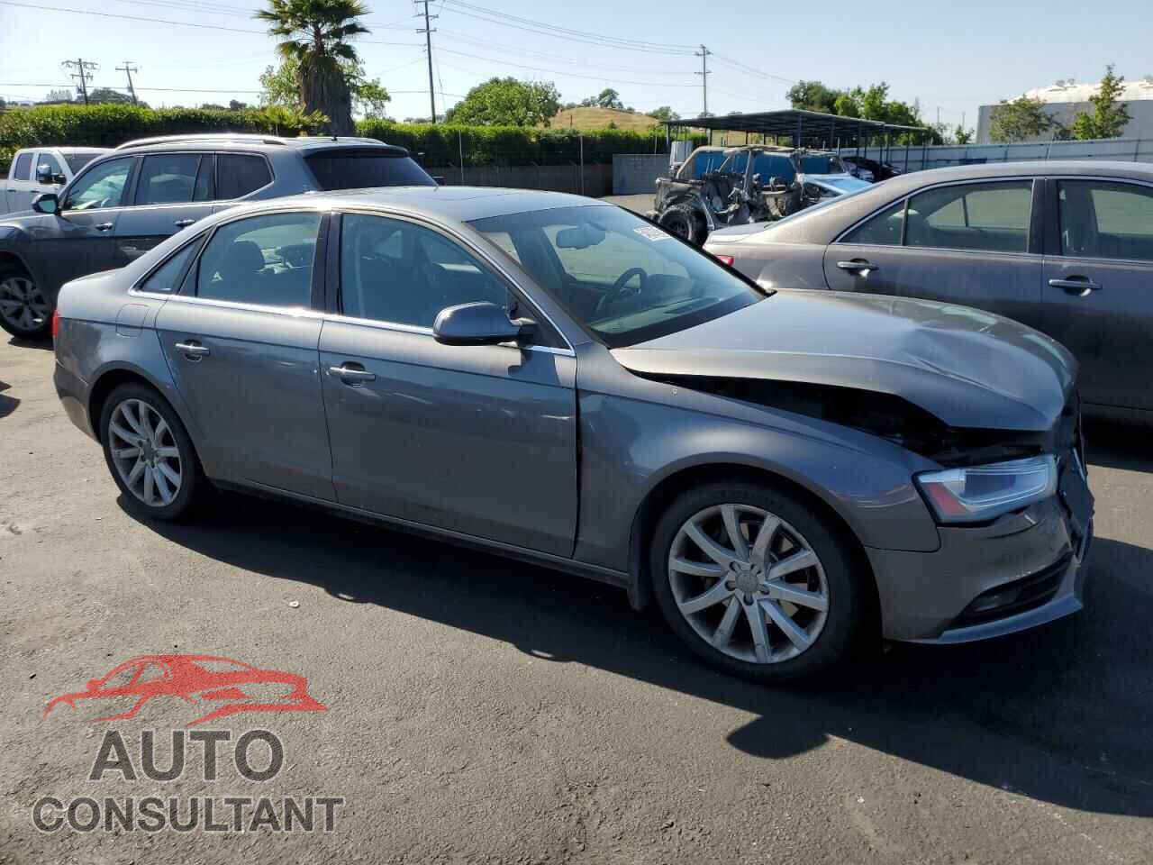 AUDI A4 2013 - WAUFFAFL5DN009881