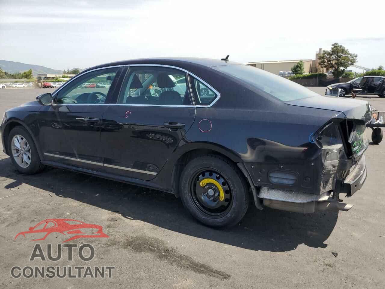 VOLKSWAGEN PASSAT 2017 - 1VWAT7A36HC004638