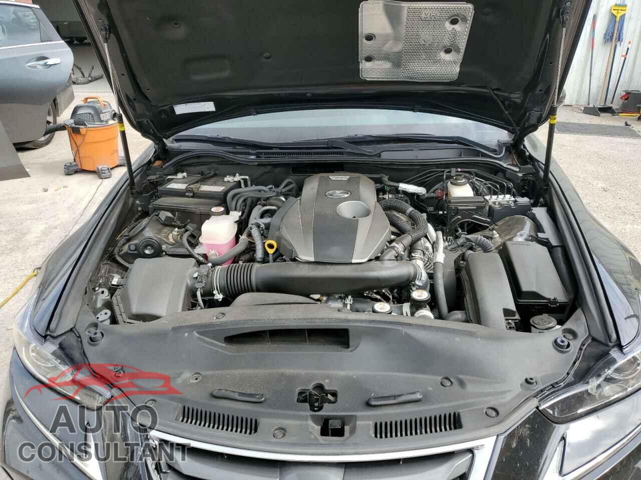 LEXUS IS 2020 - JTHAA1D20L5107347